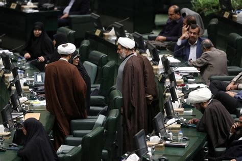 Candidate registrations for Iran’s parliamentary elections hit record high